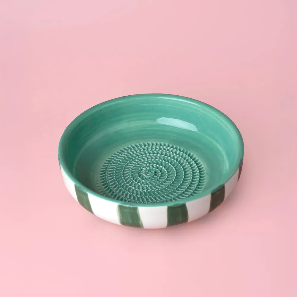 Assiette creuse râpe - Alfar tierra cocida