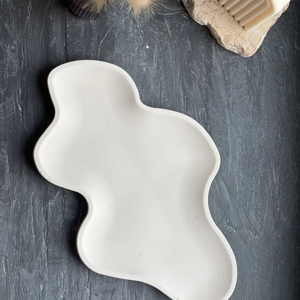 Plateau nuage jesmonite - L'atelier d'à côté
